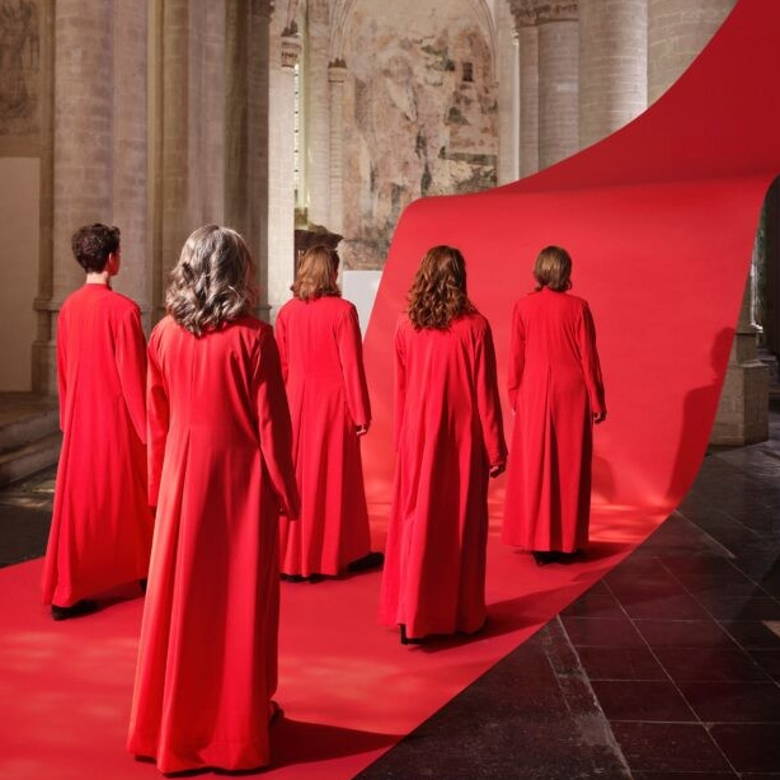 Gregorian Treasures | 
Wishful Singing & 
Voces8 Scholars