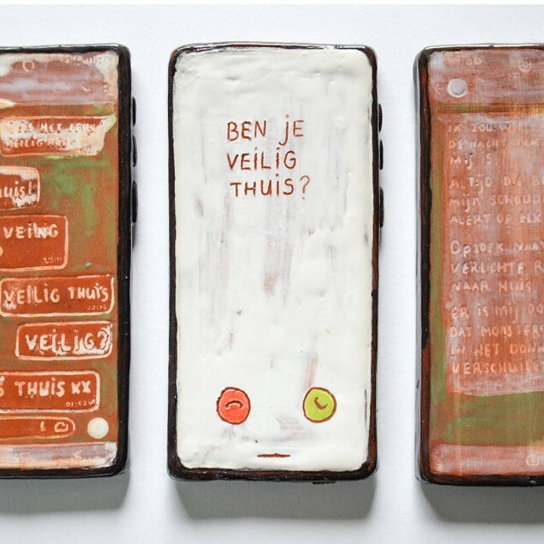 +1: A Girl Walks Home Alone At Night
Dieke Coumans 
+ Proces Verbaal