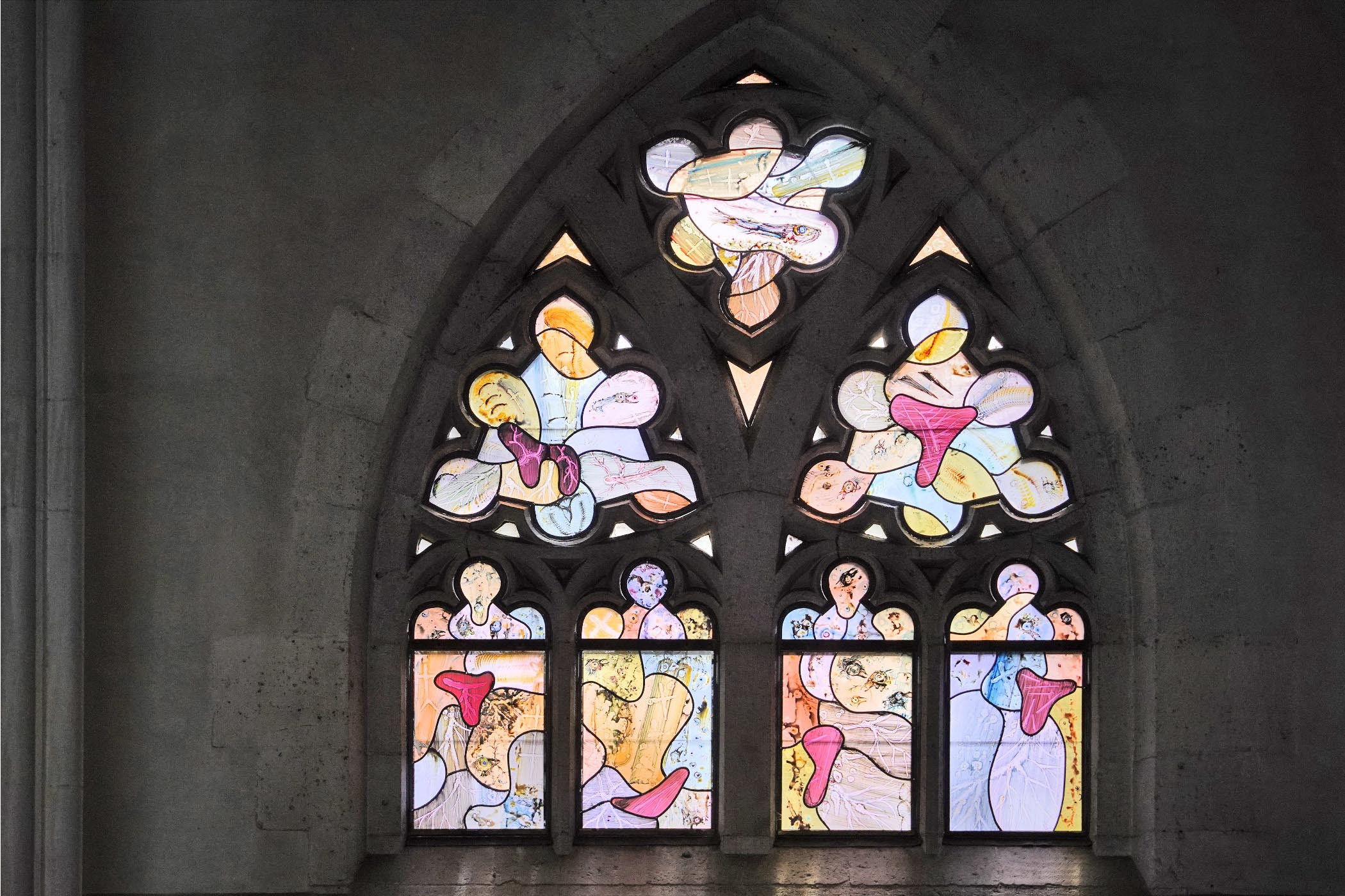 Glas-in-loodraam 'Stigmata' van Marc Mulders in de Stevenskerk