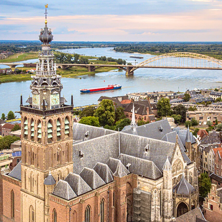 Stevens' Skywalk | Beleef Nijmegen op hoogte!