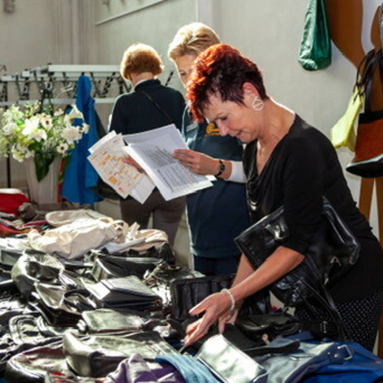 Tassenmarkt & -veiling
